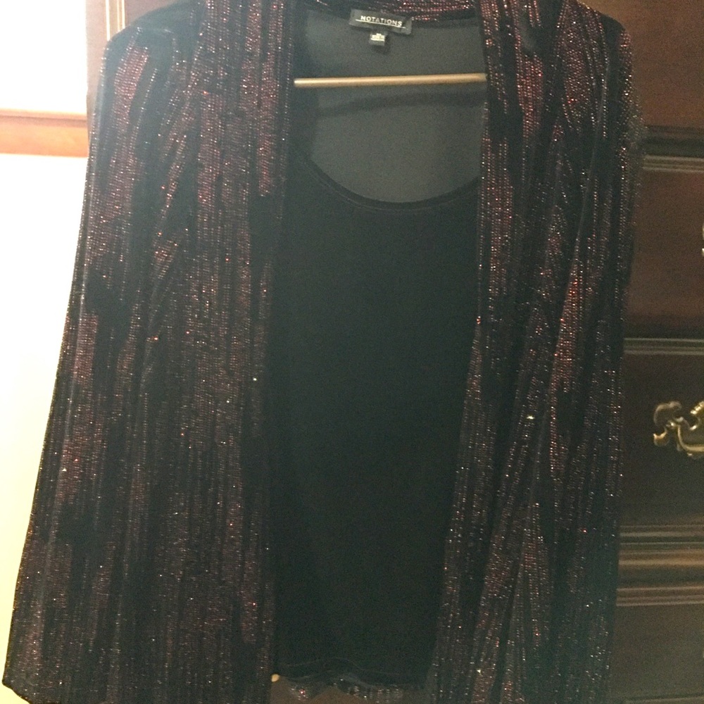 Ladies dress shirt with attached cover